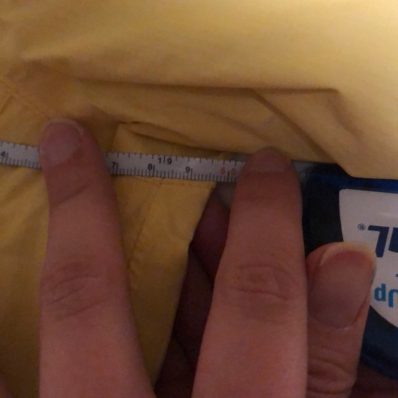 New yellow rain jacket - Picture 7 of 9